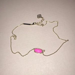 Kendra Scott necklace